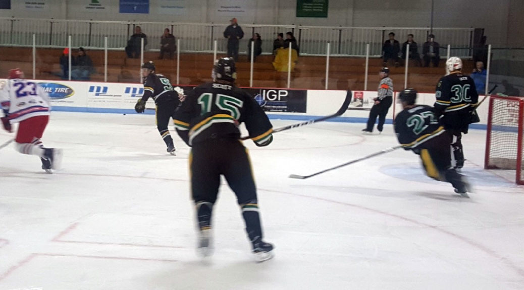 Thunder Bay holds off Minnesota in Hoyt Lakes Thunder Bay North Stars